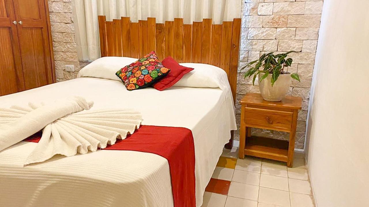 Hotel Boutique Casa Hipil Valladolid  Bagian luar foto