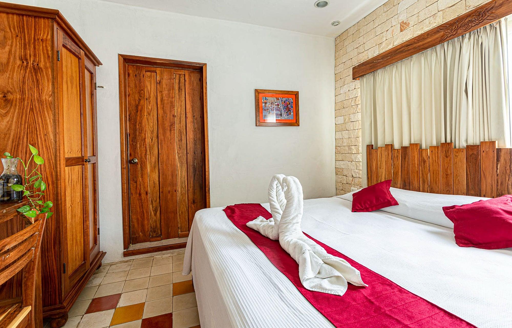 Hotel Boutique Casa Hipil Valladolid  Bagian luar foto